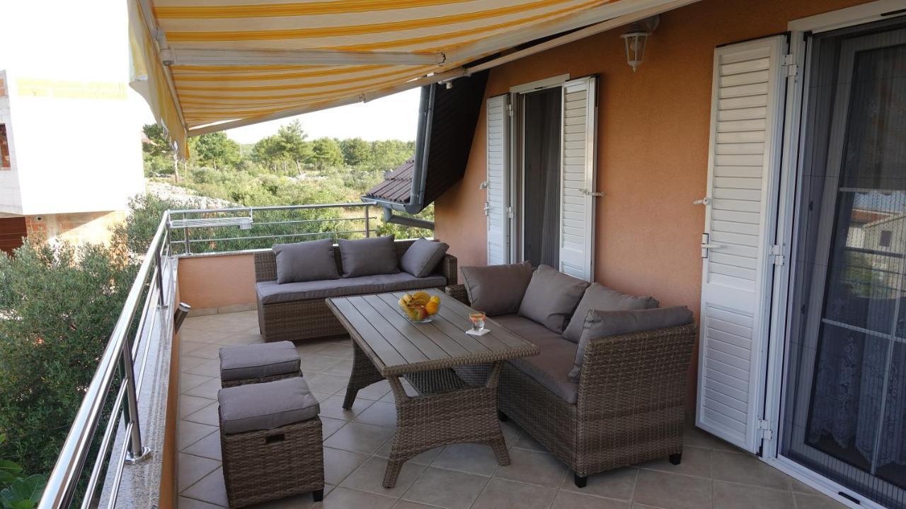 Vodice Family Apartment Luaran gambar