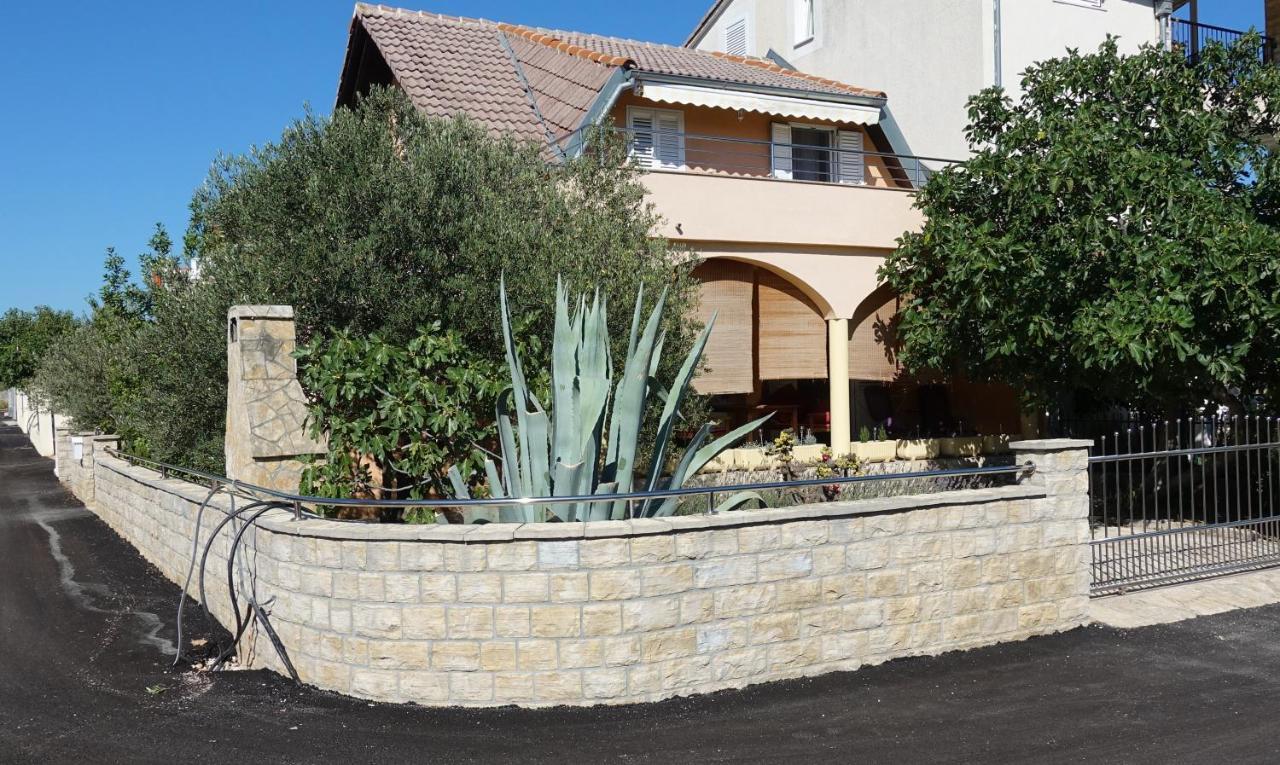 Vodice Family Apartment Luaran gambar